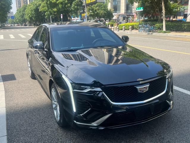 Cadillac CT4