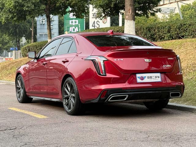 Cadillac CT4