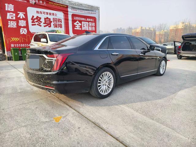 Cadillac CT6