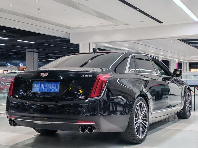 Cadillac CT6