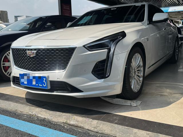 Cadillac CT6