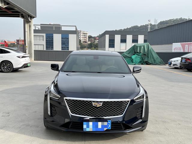 Cadillac CT6