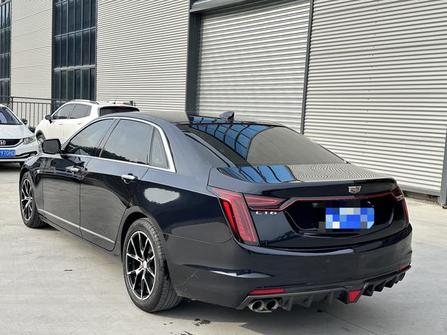 Cadillac CT6