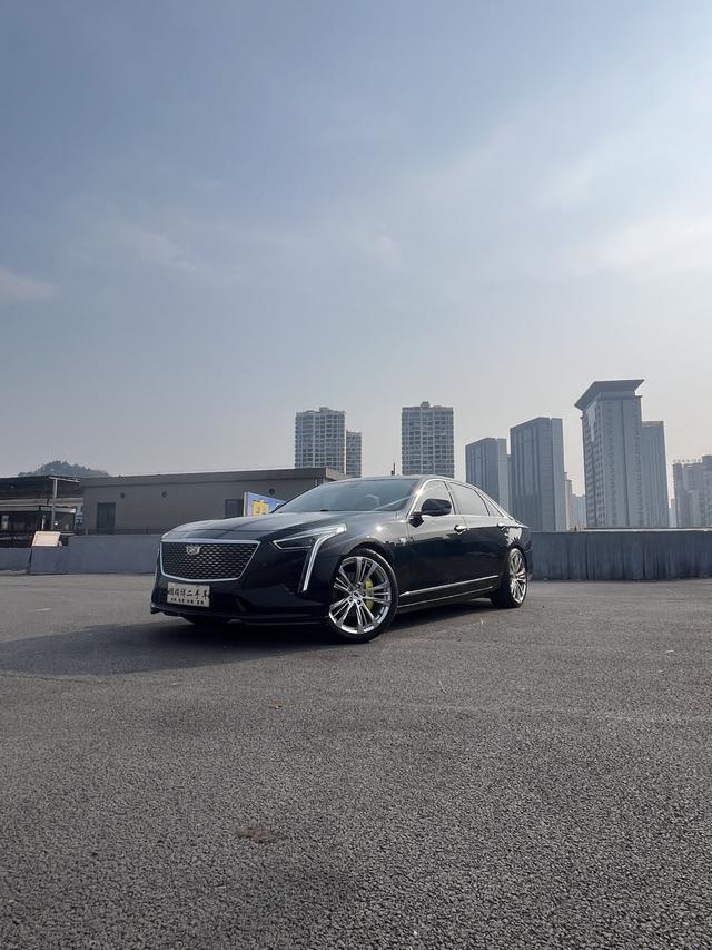 Cadillac CT6