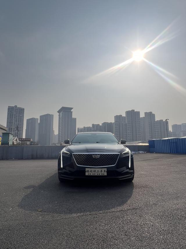 Cadillac CT6