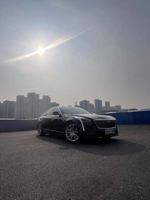 Cadillac CT6