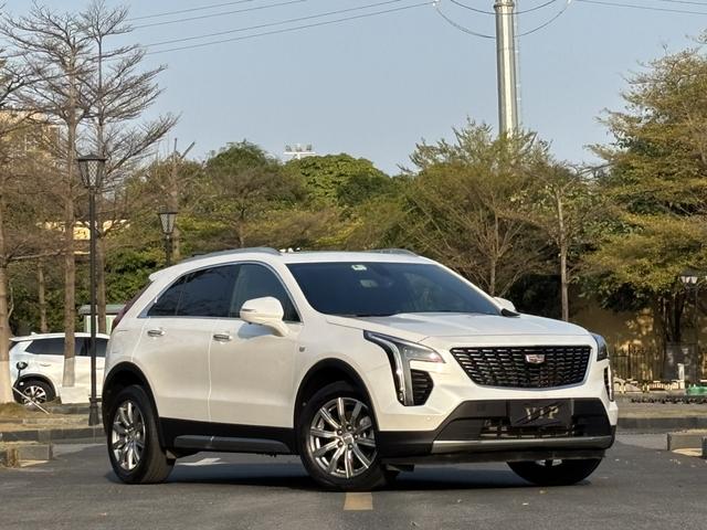 Cadillac XT4