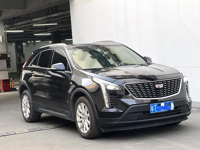 Cadillac XT4