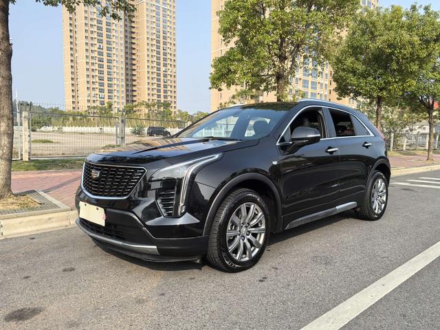 Cadillac XT4