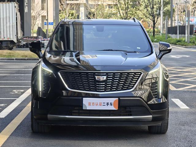 Cadillac XT4