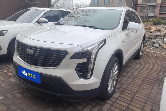 Cadillac XT4