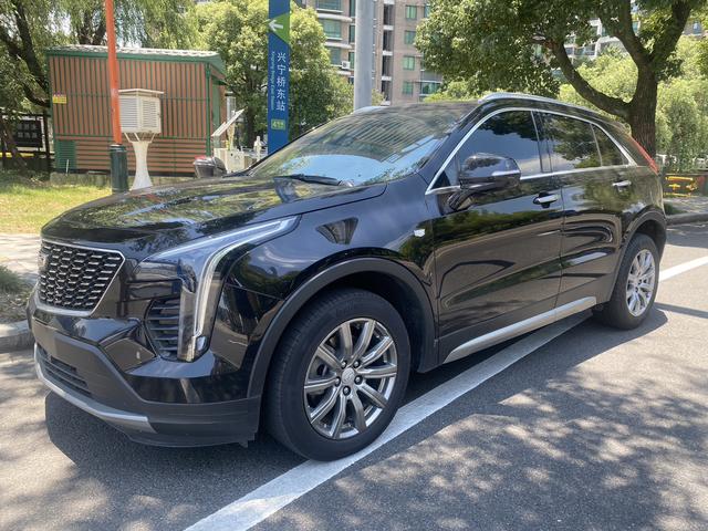 Cadillac XT4