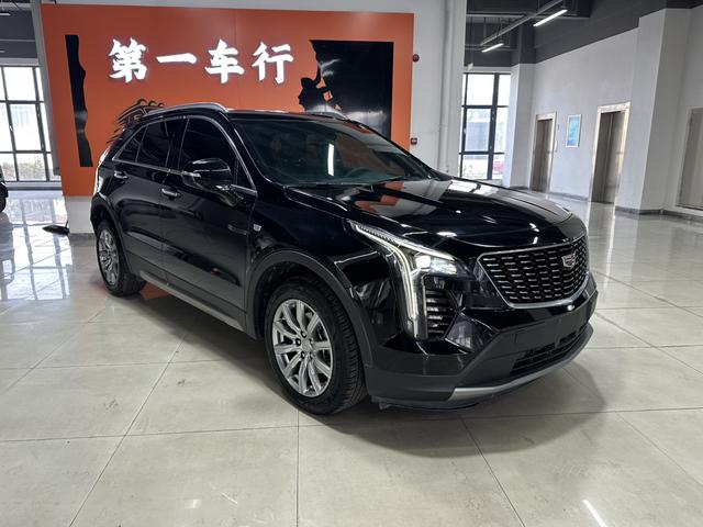 Cadillac XT4