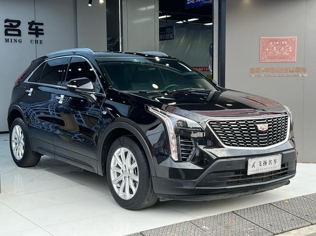 Cadillac XT4