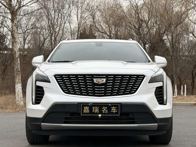 Cadillac XT4