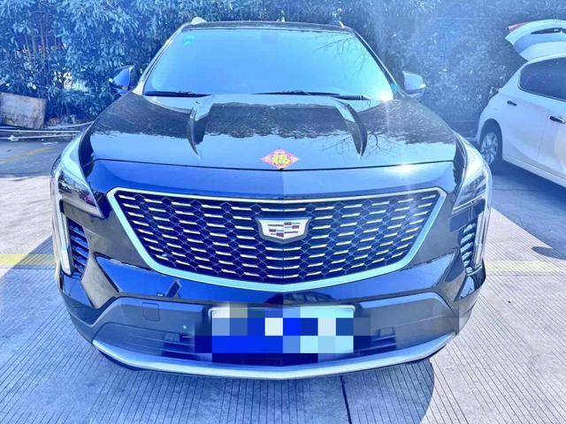 Cadillac XT4