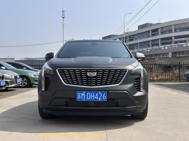 Cadillac XT4