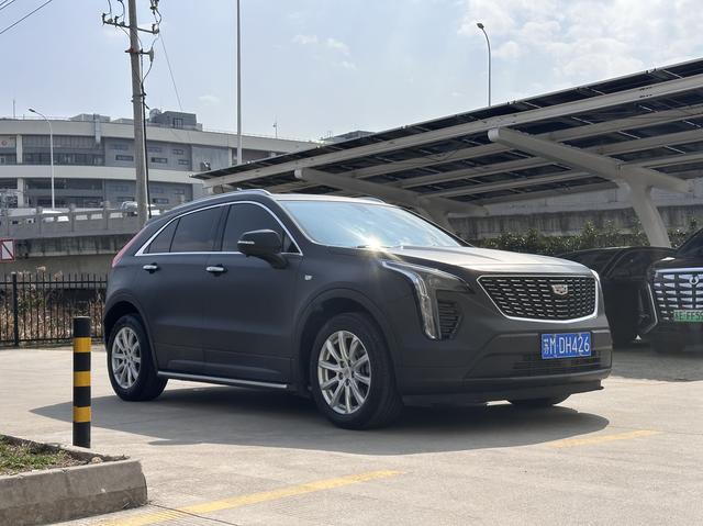 Cadillac XT4