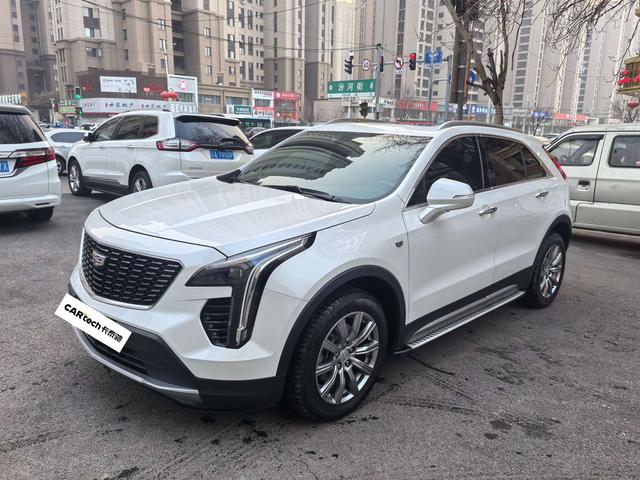 Cadillac XT4