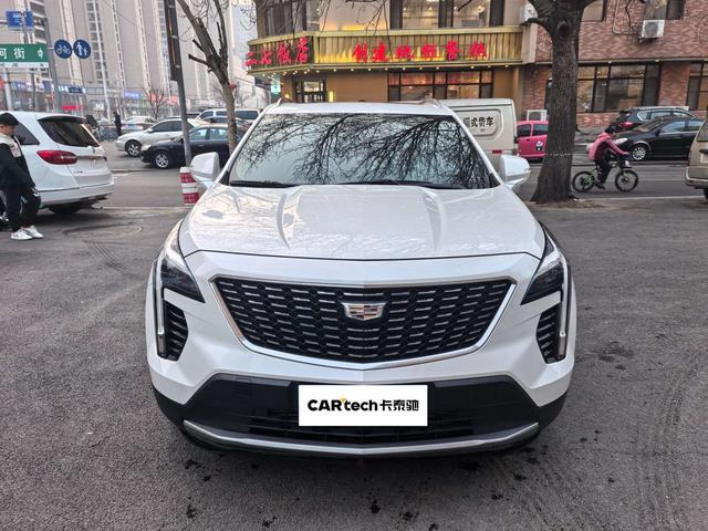 Cadillac XT4