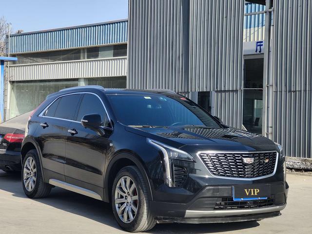 Cadillac XT4