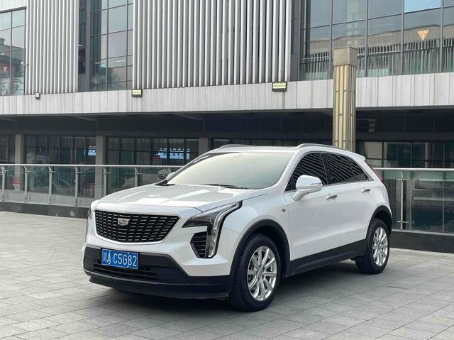 Cadillac XT4