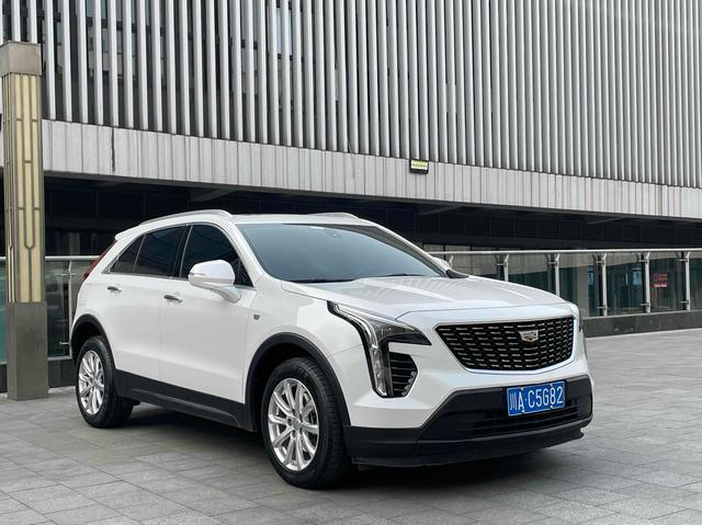 Cadillac XT4