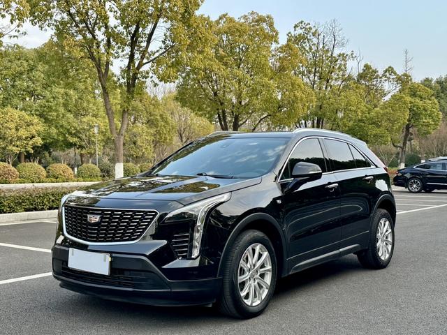 Cadillac XT4