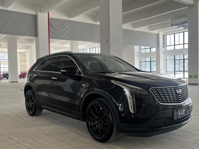 Cadillac XT4