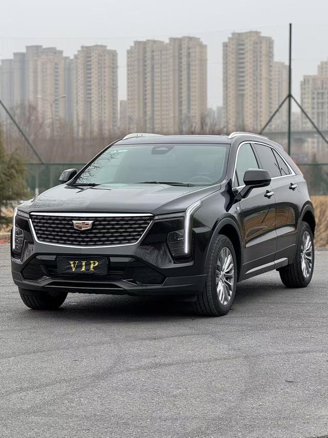 Cadillac XT4