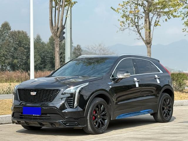 Cadillac XT4