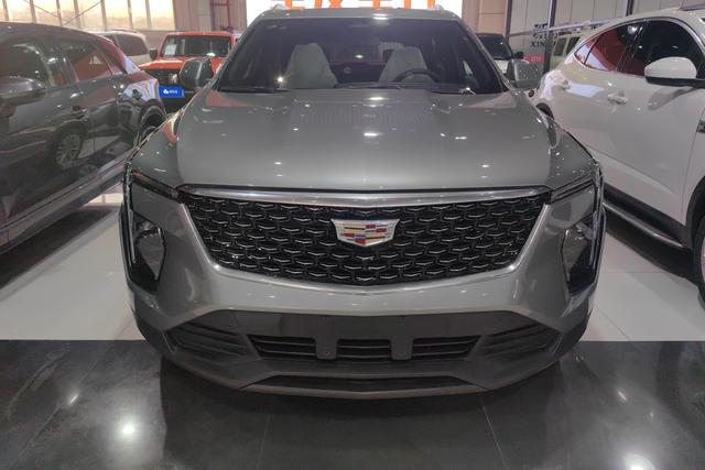 Cadillac XT4