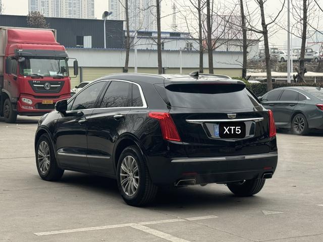 Cadillac XT5