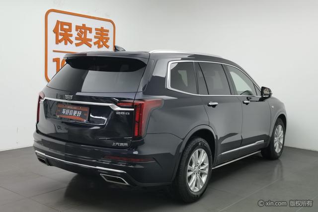 Cadillac XT6