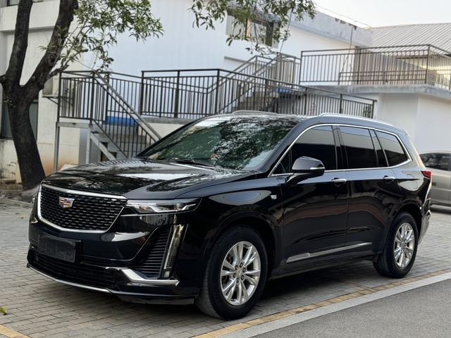 Cadillac XT6