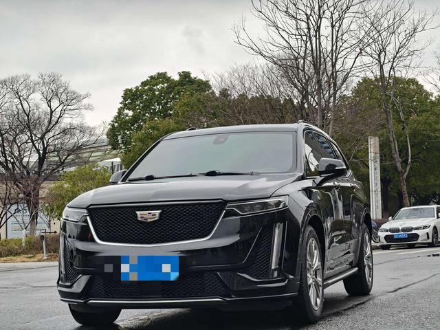 Cadillac XT6