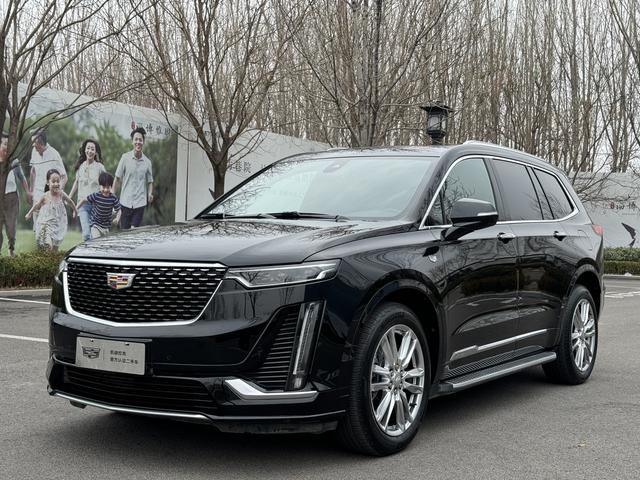 Cadillac XT6