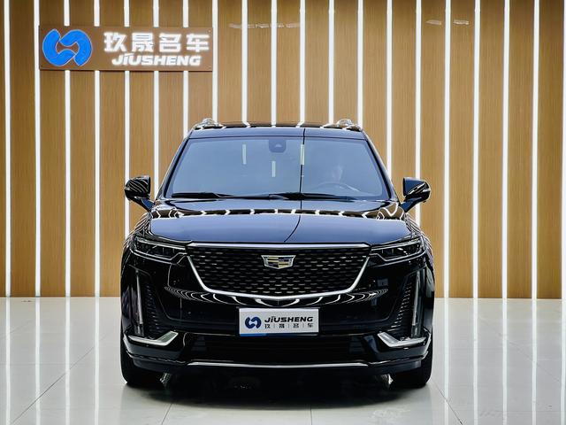 Cadillac XT6