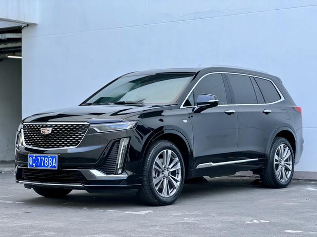 Cadillac XT6