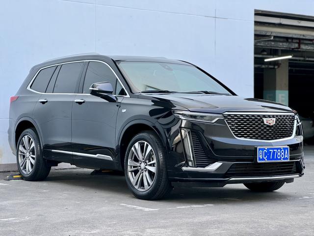 Cadillac XT6