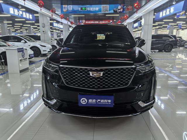 Cadillac XT6