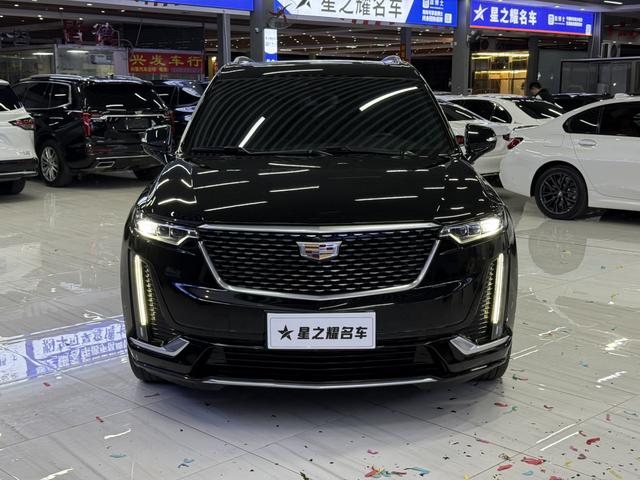 Cadillac XT6