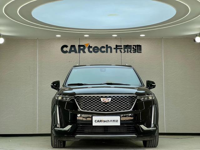 Cadillac XT6