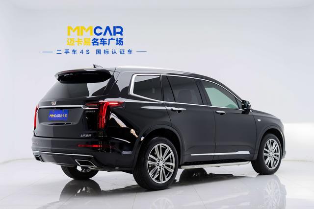 Cadillac XT6