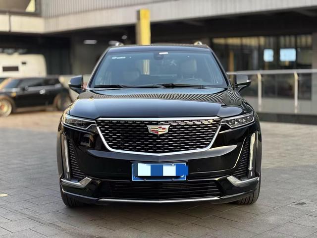 Cadillac XT6