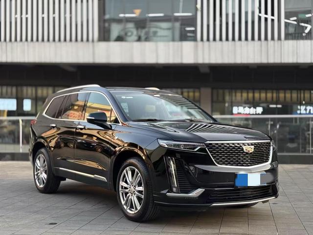 Cadillac XT6