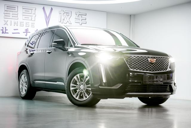 Cadillac XT6