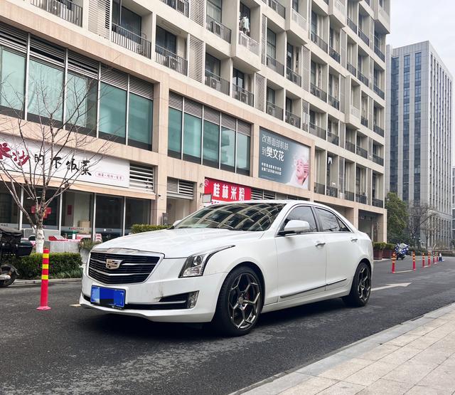 Cadillac ATS-L