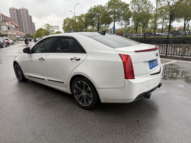 Cadillac ATS-L