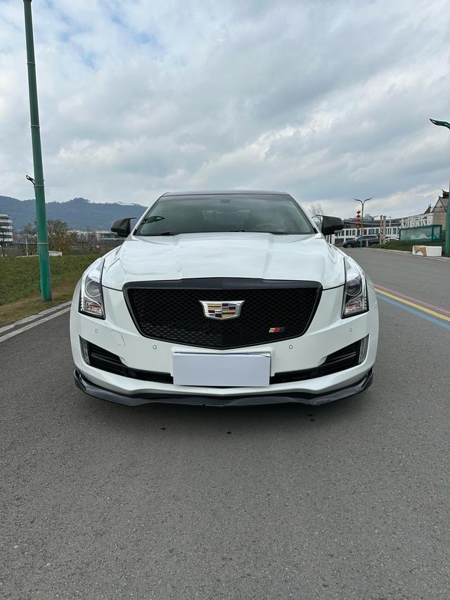 Cadillac ATS-L